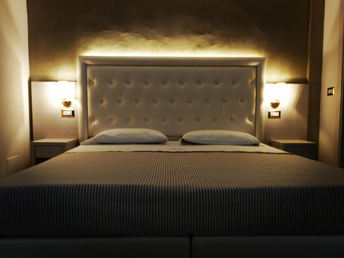 Hotel Bristol Bellaria-Igea Marina Exterior foto