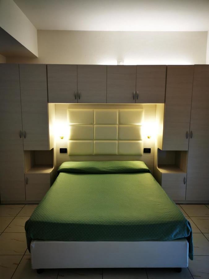 Hotel Bristol Bellaria-Igea Marina Exterior foto